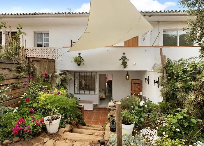 Casa Con Jardin Dom wakacyjny