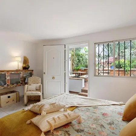 Feriehus Casa Con Jardin